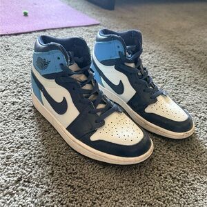 Nike High-Top Sneakers in Blue and White